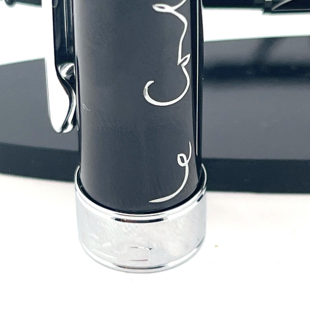 ACME Studios' "Le Modulor" Rollerball Pen inspired by Le Corbusier