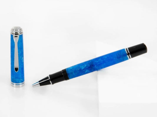 Pelikan Souveran R805 Vibrant Blue Rollerball Pen