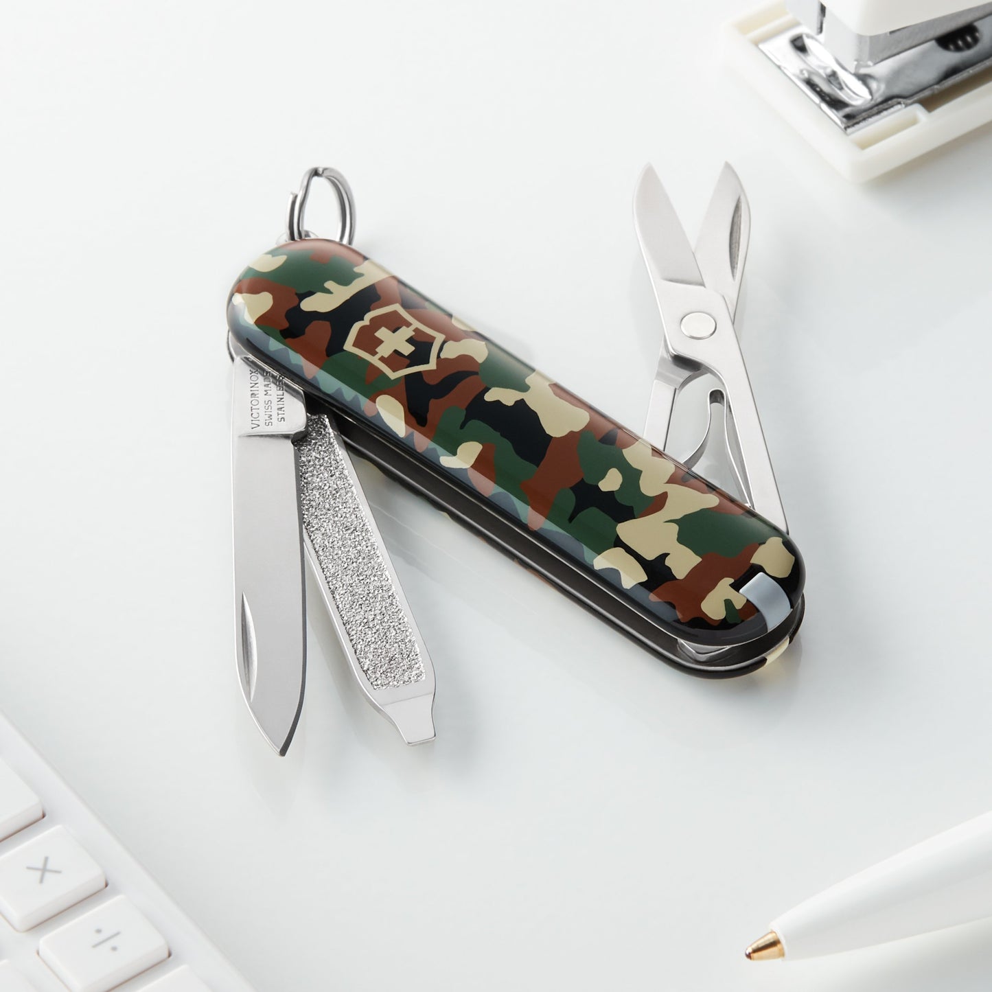 Victorinox Camouflage Classic SD 7 Function Pocket Knife